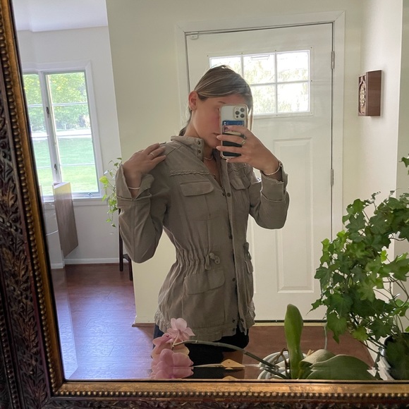 Altar’d State Army Green Zipup - Picture 3 of 4